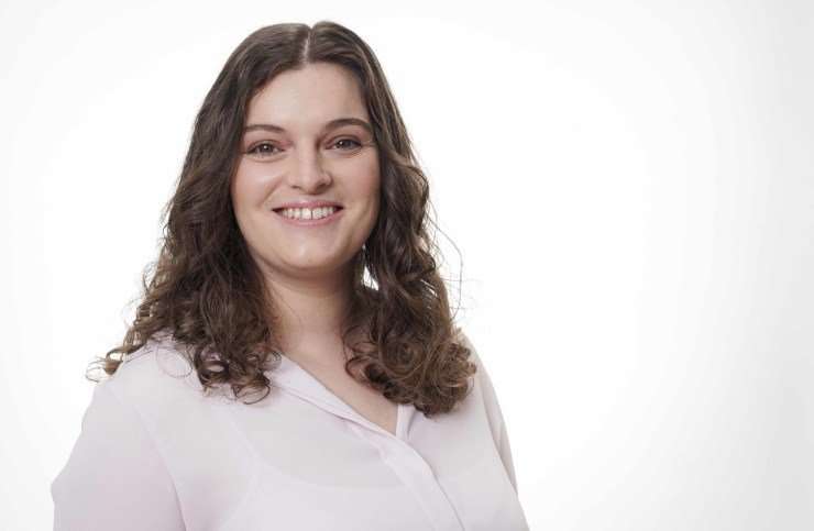 Carreiras DomusVi - Cátia Poças - Técnica de Recursos Humanos da DomusVi Portugal